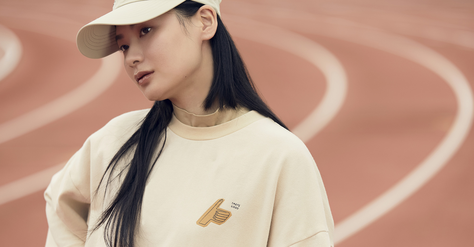 TOO GOOD TO WASTE ビールのモルト粕で染⾊、ナチュラルで優しい「モルトベージュ」