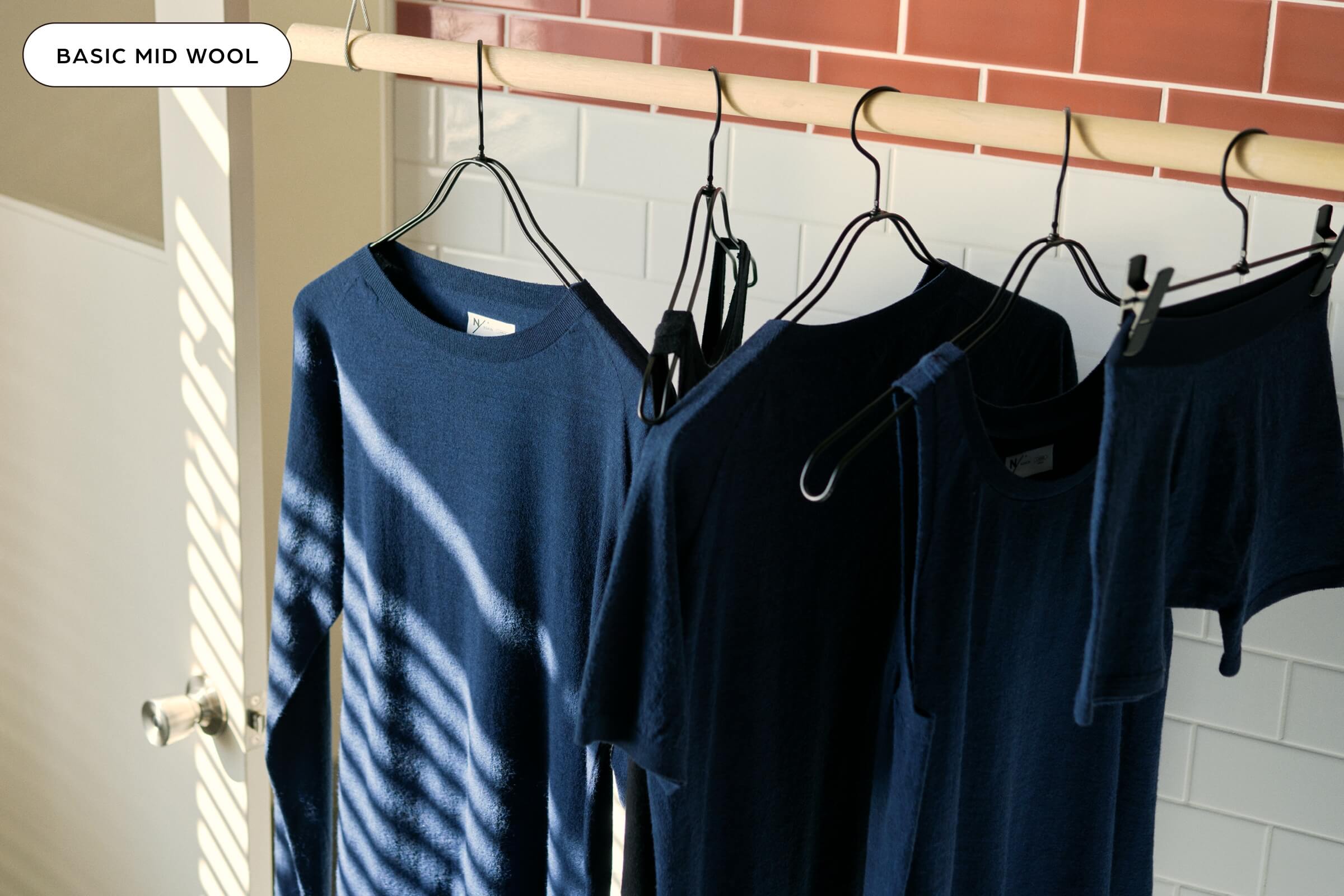 ナチュラルな風合いを愛す人にも適した BASIC MID WOOL シリーズ